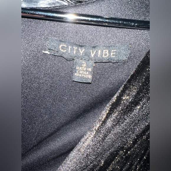 Velvet feeling Formal women’s Dress - Picture 4 of 4